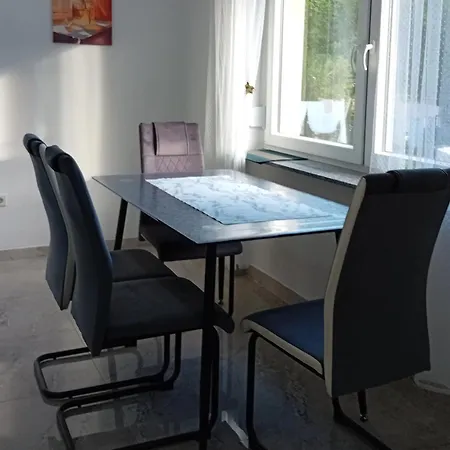 Apartman Edwin *